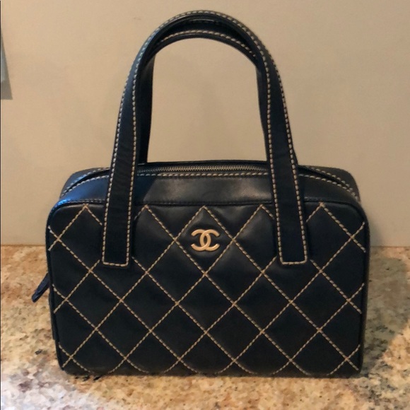 CHANEL Handbags - Chanel bag